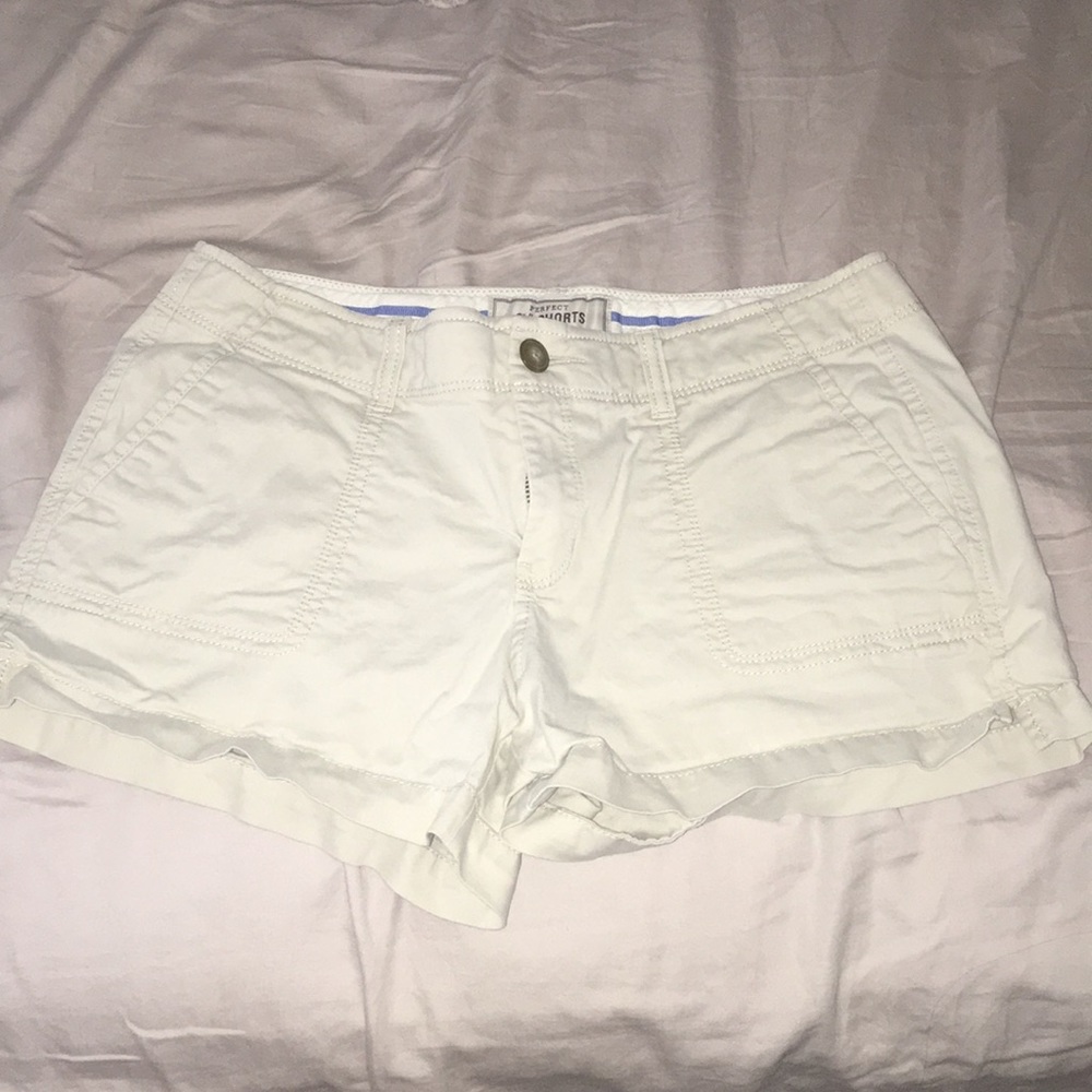 Old navy khaki shorts